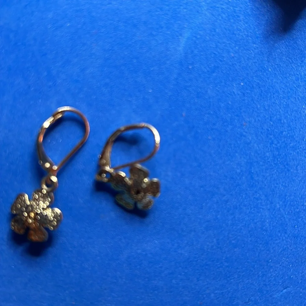 Lauren Conrad winter‎ wonderland flower power earrings